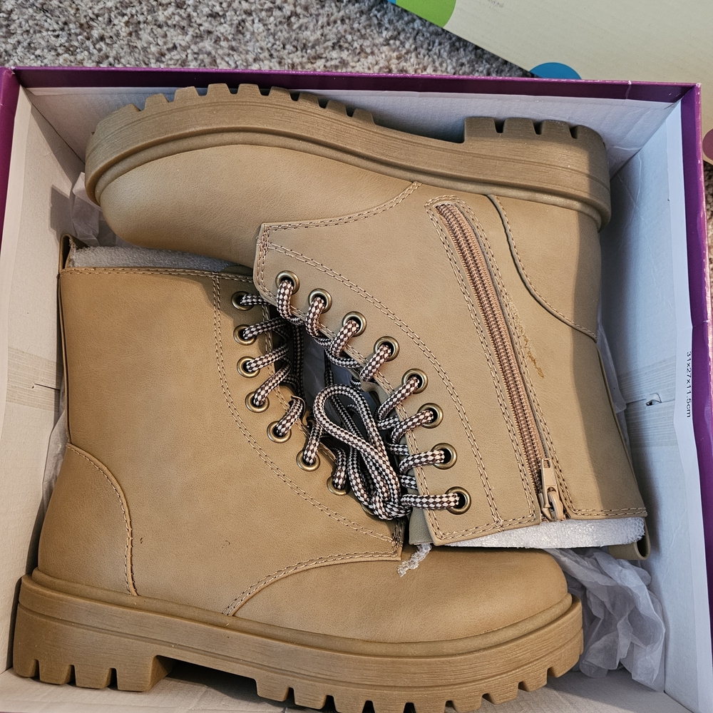 Soda Tan Ankle Boots